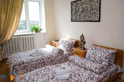 квартира посуточно - Ровно, Центр, бульв. Независимости, 1 - фото 2