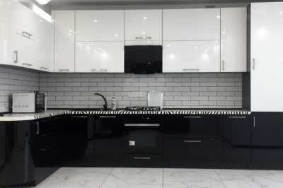 квартира                            посуточно - Днепр (Днепропетровск), Центральный район, ул. Жуковского, 16