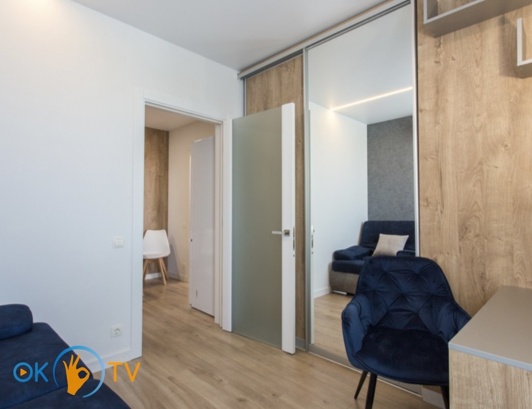 Затишна квартира у новому домі фото 2