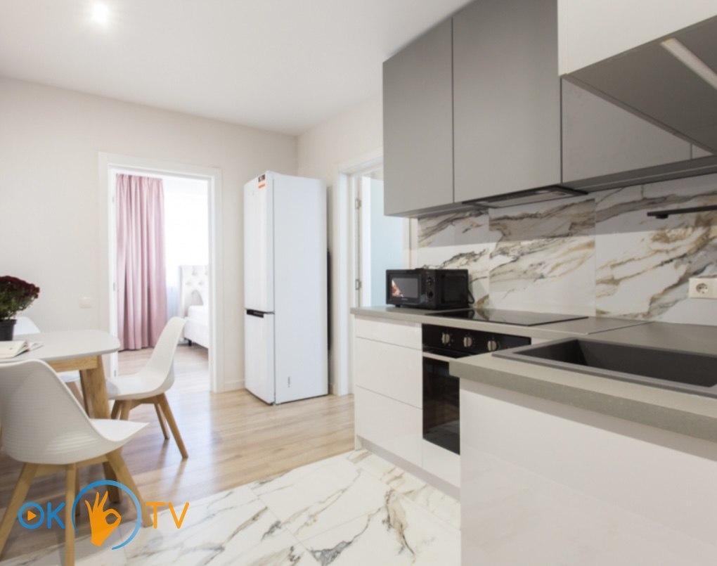 Затишна квартира у новому домі фото 3