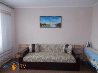 квартира посуточно - Черноморск (Ильичевск), просп. Мира, 30