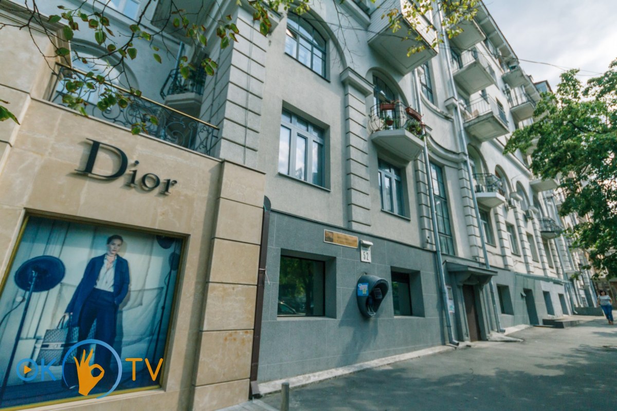 Трехкомнатная VIP квартира в историческом центре Киева фото 13