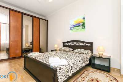 квартира подобово - Київ, Печерський район, вул. Хрещатик, 21 - фото 1