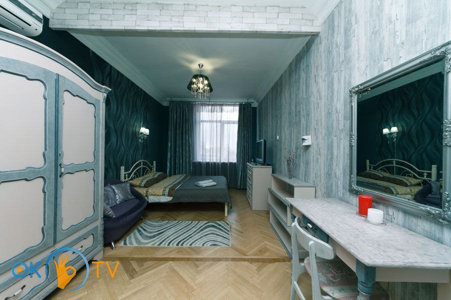 Двухкомнатная квартира в центре Киева фото 2