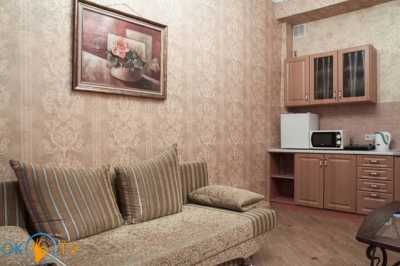 квартира                            посуточно - Львов, Галицкий район, пл. Рынок, 13