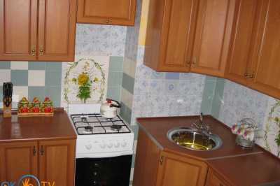 квартира посуточно - Белая Церковь, ул. Леваневского, 85 - фото 2