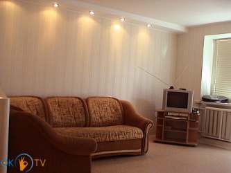квартира посуточно - Херсон, Центр, ул. Гагарина, 4