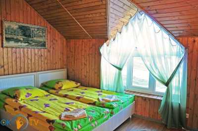 дом                            посуточно - Яблоница, 16