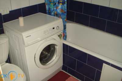 квартира подобово - Маріуполь, Кальміуський район, вул. Карпінського, 64 - фото 3