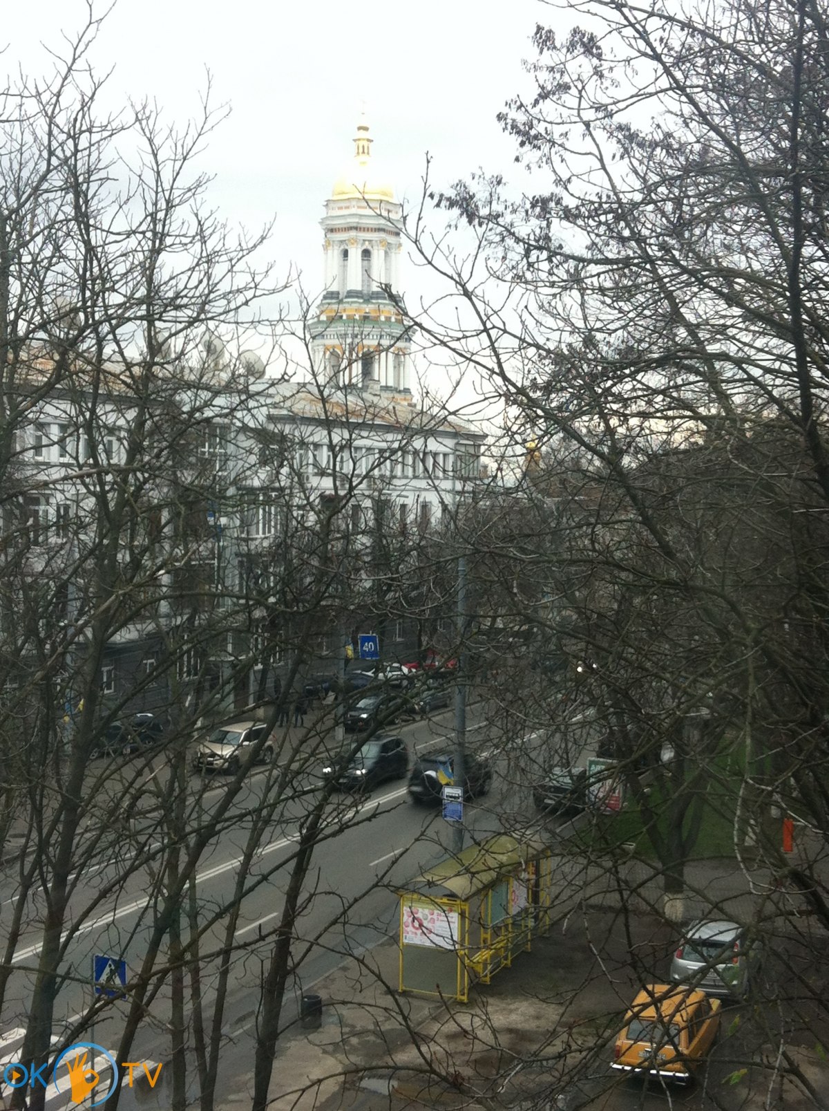 Уютное двухкомнатное жилье в Киеве фото 14