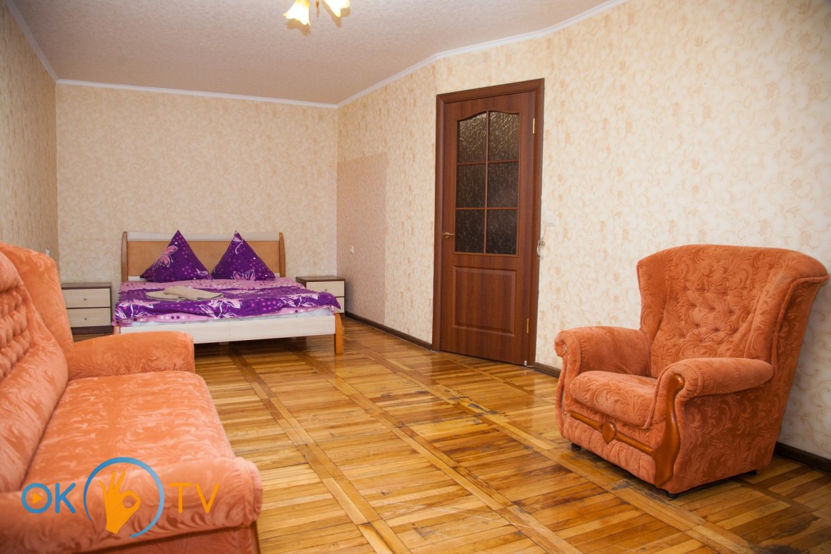 Однокомнатная квартира в Запорожье с шикарным видом фото 3