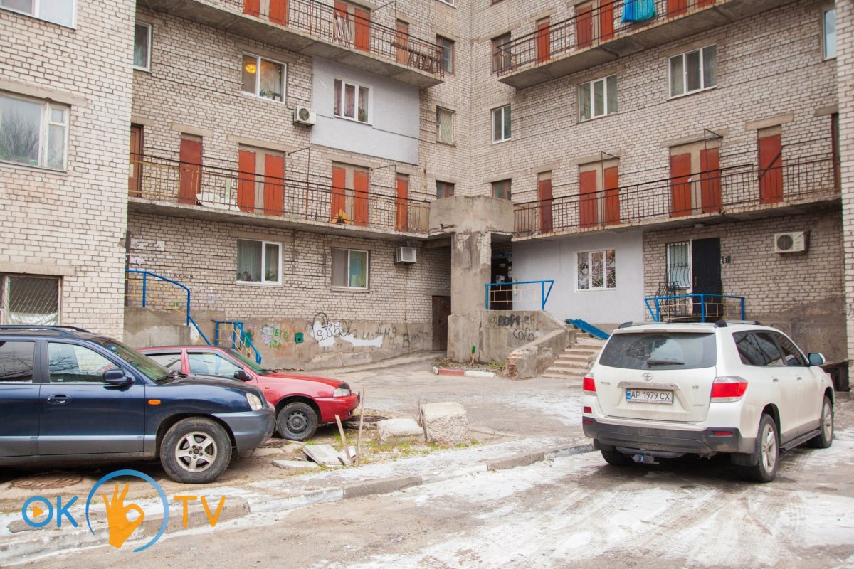Двухкомнатная квартира в Запорожье с панорамным видом фото 16