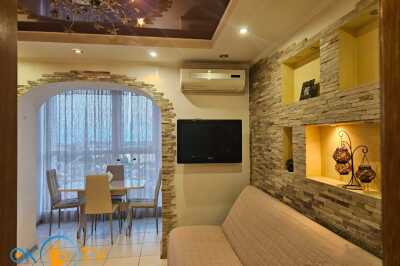 квартира                            посуточно - Черноморск (Ильичевск), ул. 1 Мая, 19