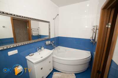 квартира посуточно - Черноморск (Ильичевск), ул. 1-го мая, 1г - фото 12