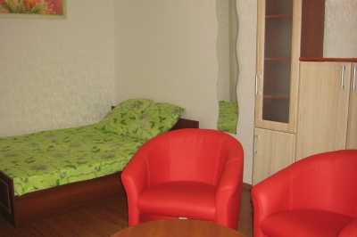 квартира                            посуточно - Днепр (Днепропетровск), Шевченковский район, ул. Московская, 27