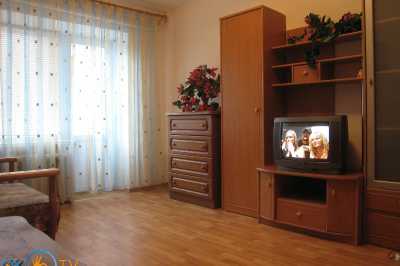 квартира                            посуточно - Днепр (Днепропетровск), Шевченковский район, просп. Карла Маркса, 60