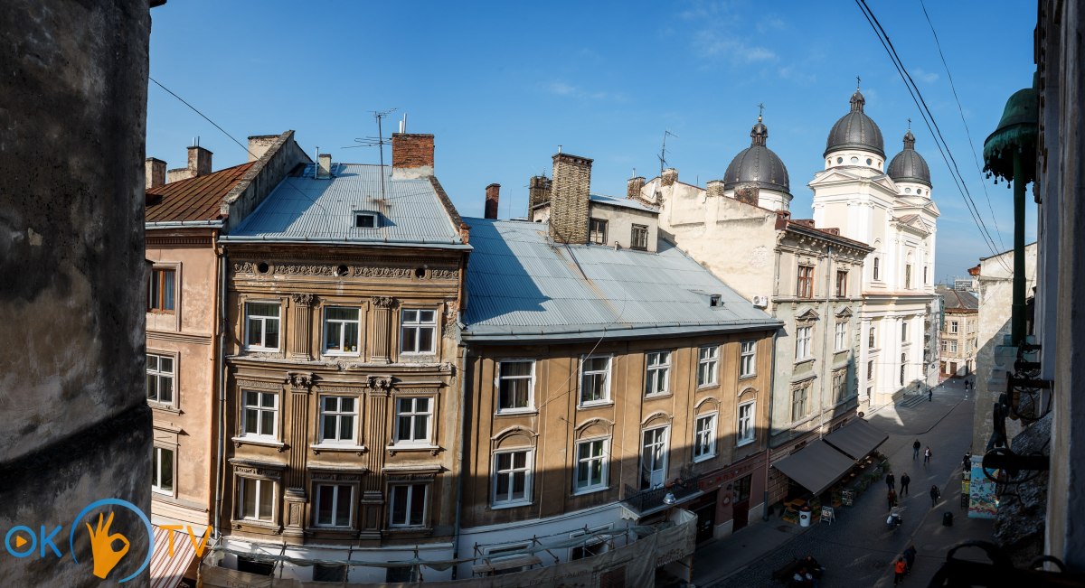 Двухкомнатная квартира в классическом стиле в центре Львова фото 14