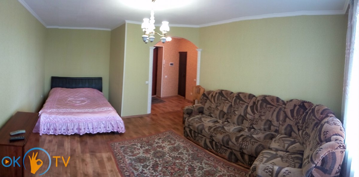Уютная однокомнатная квартира со свежим евроремонтом в цетре Каменца-Подольского фото 3