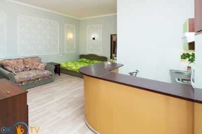 квартира посуточно - Одесса, Приморский район, ул. Дерибасовская, 19 - фото 2