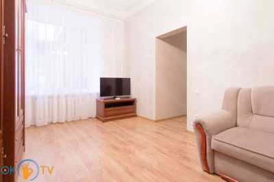 квартира посуточно - Одесса, Приморский район, ул. Дерибасовская, 19 - фото 4