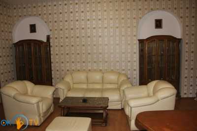 квартира посуточно - Одесса, Приморский район, ул. Дерибасовская, 19 - фото 1