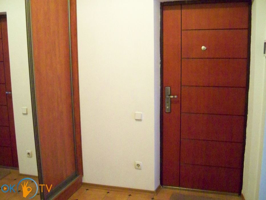 Светлая, просторная однокомнатная квартира в исторической части Львова фото 6