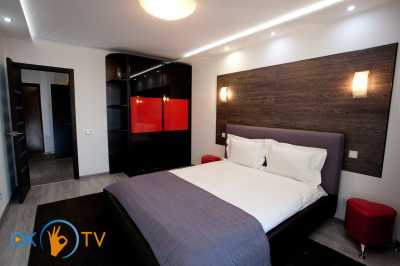 квартира посуточно - Киев, Деснянский район, ул. Радунская, 30 - фото 1