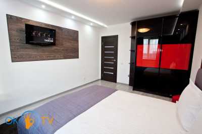 квартира посуточно - Киев, Деснянский район, ул. Радунская, 30 - фото 3