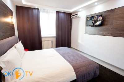 квартира посуточно - Киев, Деснянский район, ул. Радунская, 30 - фото 2