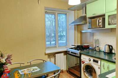 квартира посуточно - Днепр (Днепропетровск), Центральный район, просп. Александра Поля, 62 - фото 8