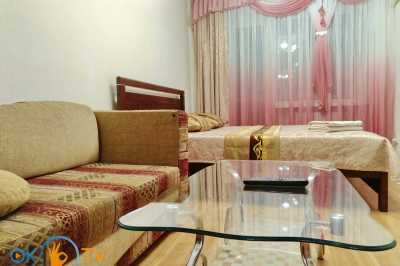 квартира посуточно - Днепр (Днепропетровск), Центральный район, просп. Александра Поля, 62 - фото 1