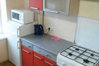 квартира                            подобово - Маріуполь, Центральный район, просп. Нахімова, 101