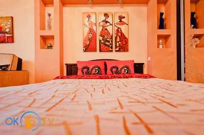 квартира посуточно - Киев, Печерский район, ул. Госпитальная, 2 - фото 1