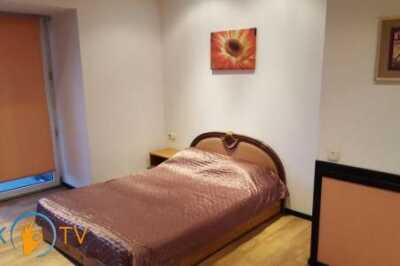 квартира                            посуточно - Днепр (Днепропетровск), Центральный район, просп. Александра Поля, 27д