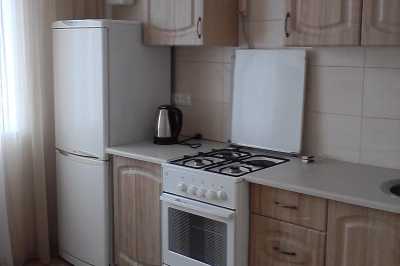 квартира посуточно - Ивано-Франковск, ул. Галицкая, 32 - фото 1
