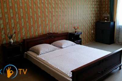 квартира посуточно - Черноморск (Ильичевск), ул. 1-го Мая, 8б - фото 1