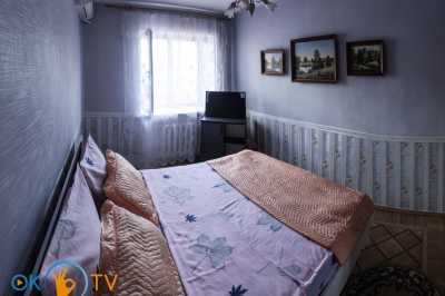 квартира посуточно - Черноморск (Ильичевск), ул. 1-го Мая, 8б - фото 3