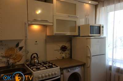 квартира посуточно - Бердянск, Центр, просп. Западный, 7 - фото 2