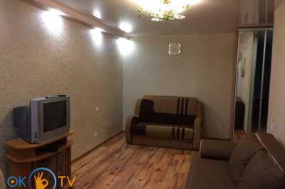 квартира посуточно - Бердянск, Центр, просп. Западный, 7 - фото 1