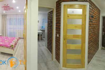 квартира посуточно - Черноморск (Ильичевск), ул. 1-го Мая, 4 - фото 2