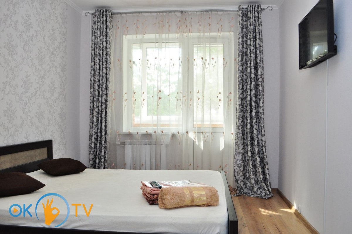 Квартира посуточно на Оболони в Киеве в стиле модерн фото 3