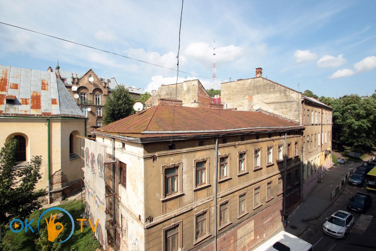2-комнатная квартира посуточно во Львове фото 33