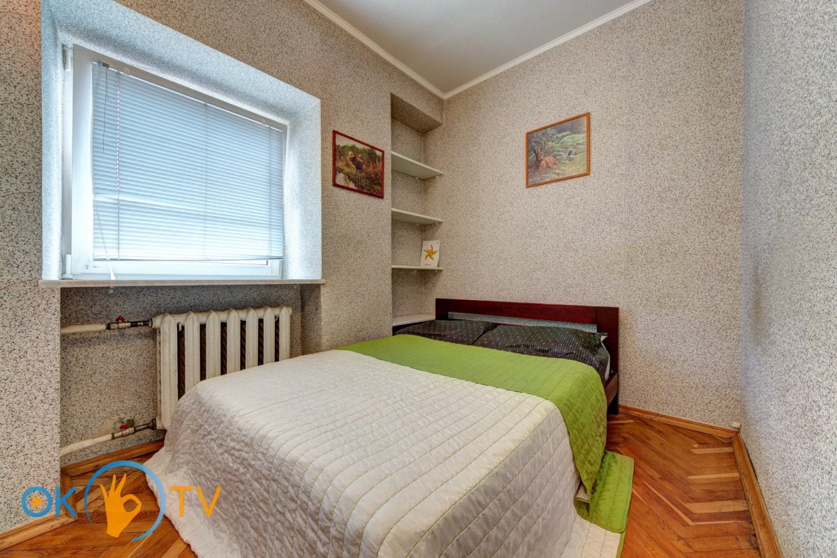 Уютная четырехкомнатная квартира в центре Киева посуточно фото 10