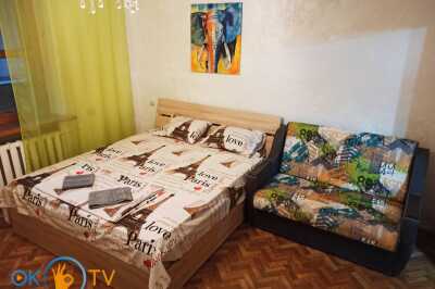 квартира посуточно - Днепр (Днепропетровск), Индустриальный район, ул. Калиновая, 47 - фото 2