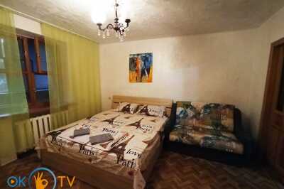 квартира посуточно - Днепр (Днепропетровск), Индустриальный район, ул. Калиновая, 47 - фото 1