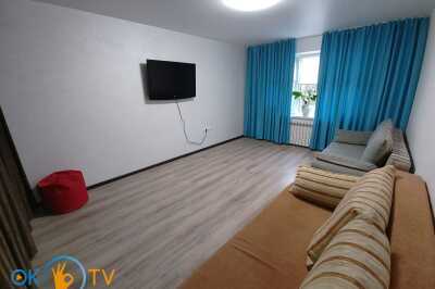 квартира посуточно - Днепр (Днепропетровск), Шевченковский район, ул. Тополя-1, 15 - фото 2