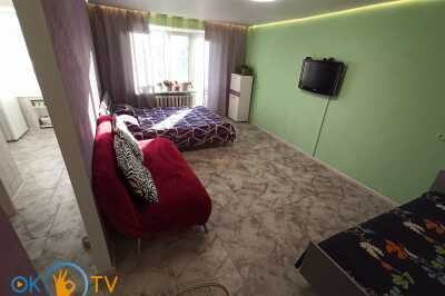 квартира посуточно - Днепр (Днепропетровск), Амур-Нижнеднепровский район, ул. Малиновского, 18 - фото 2