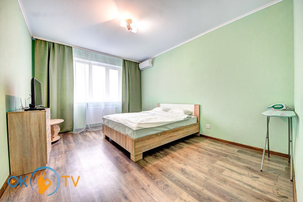 Квартира в Киеве посуточно с панорамным видом фото 2
