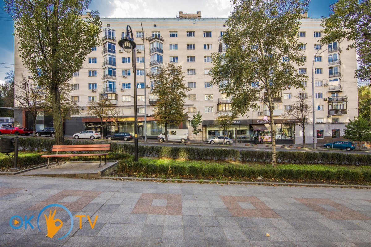 Трехкомнатная квартира посуточно в центре Киева возле ТРЦ Gulliver фото 24