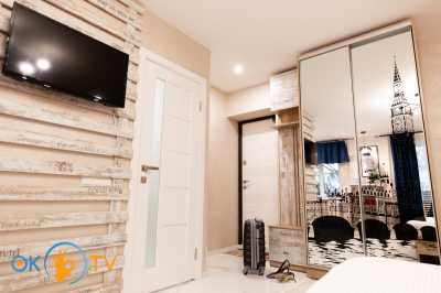 квартира посуточно - Ровно, Центр, ул. Степана Бандери, 54 - фото 4